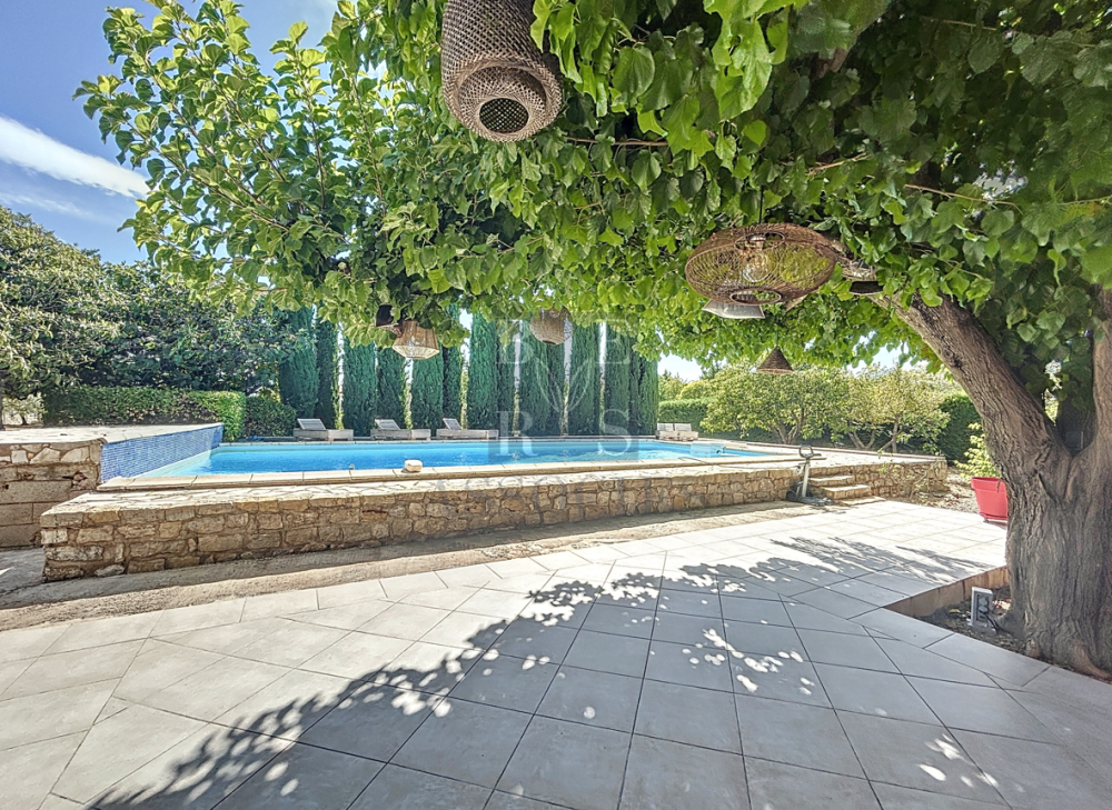 LE LUC - VILLA AVEC PISCINE - 670 000€
