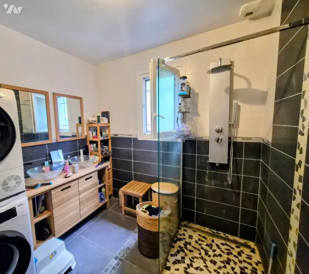 Vente maison 4 pièces 87 m² à Vidauban (95) - 386 900 € (4 447 € m²)