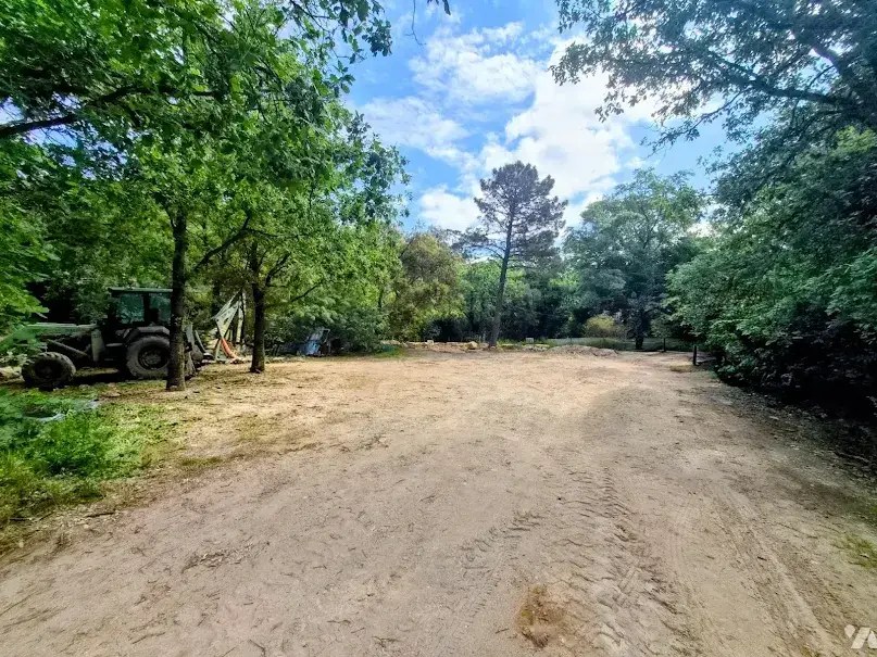 Vente terrain à batir 1300 m² - 185 500 € (143 € m²) (2)