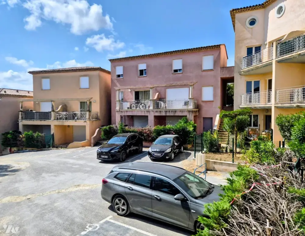 Vente appartement 1 pièce 26 m² à Sainte-Maxime (95) - 130 000 € 