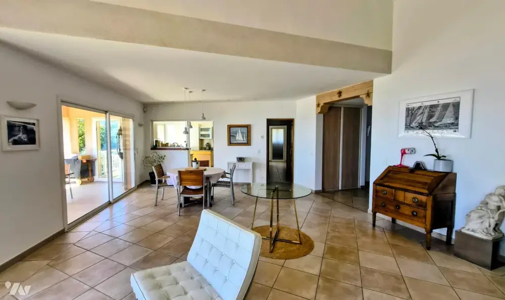 Le Lavandou (97) - Vente villa 8 pièces 240.69 m² -  3 150 000 € 