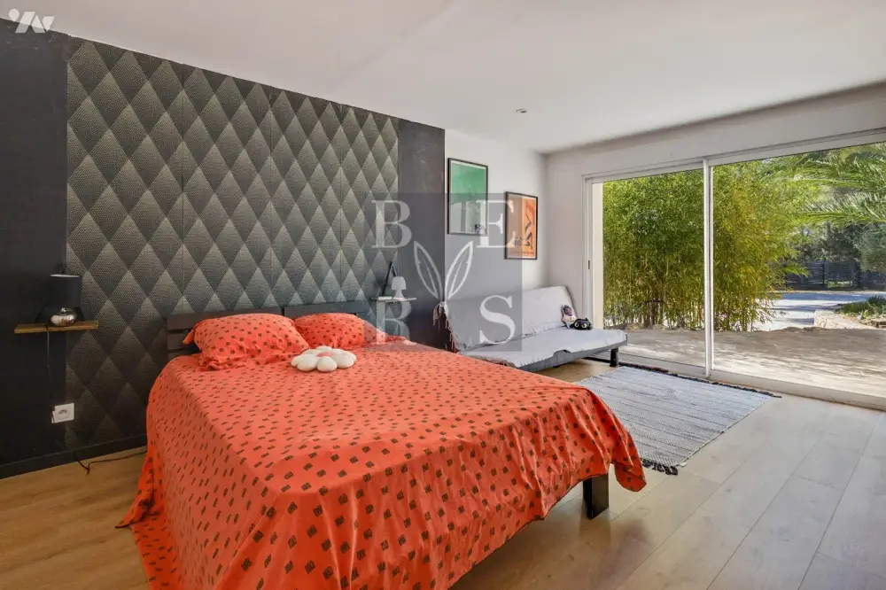 Le Cannet-des-Maures (88) - Vente villa 6 pièces 200 m² - 799 000 € 