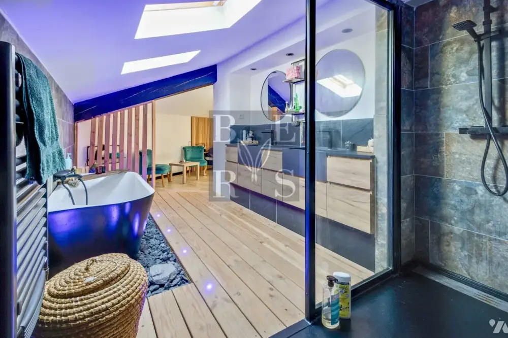 Le Cannet-des-Maures (91) - Vente villa 6 pièces 200 m² - 799 000 € 