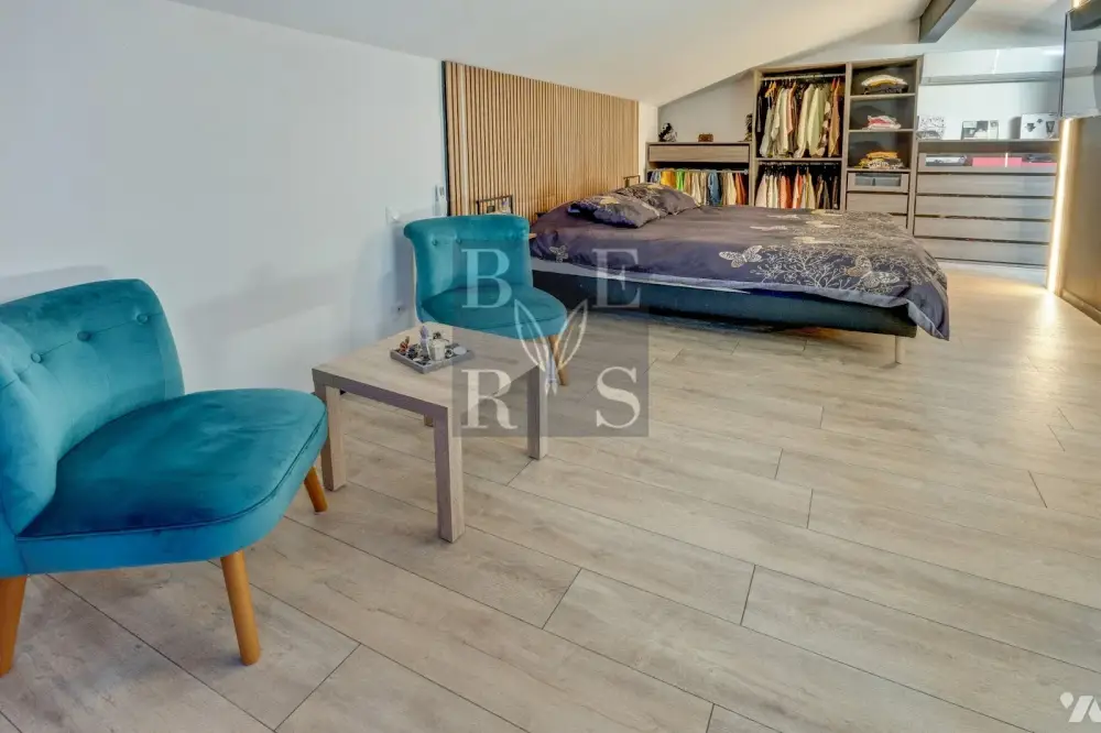 Le Cannet-des-Maures (96) - Vente villa 6 pièces 200 m² - 799 000 € 