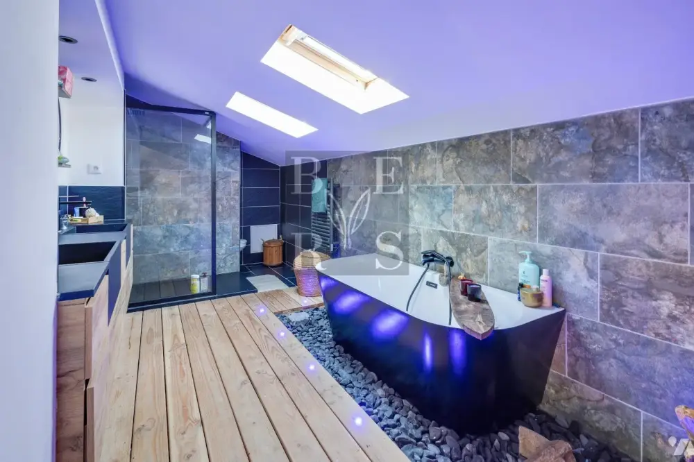 Le Cannet-des-Maures (99) - Vente villa 6 pièces 200 m² - 799 000 € 