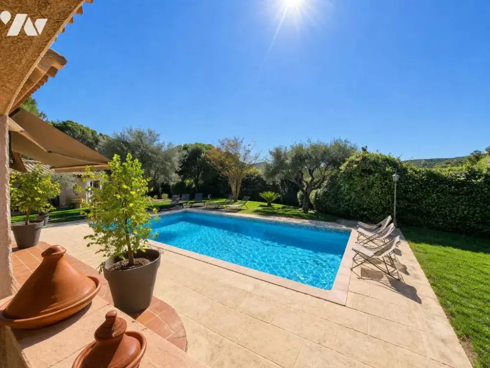 Vidauban (88) - Vente villa 5 pièces 159 m² - 555 000 € 