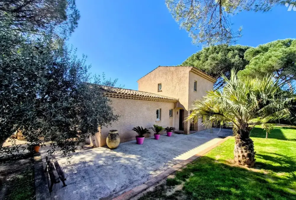 Vidauban (91) - Vente villa 5 pièces 159 m² - 555 000 € 