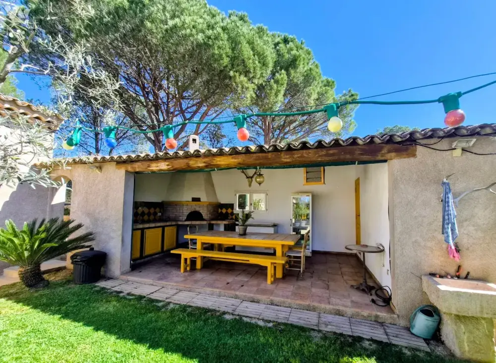 Vidauban (93) - Vente villa 5 pièces 159 m² - 555 000 € 