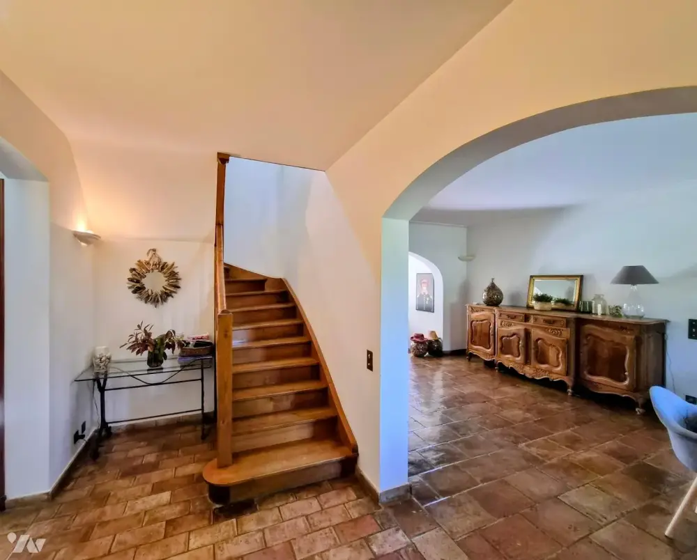 Vidauban (99) - Vente villa 5 pièces 159 m² - 555 000 € 
