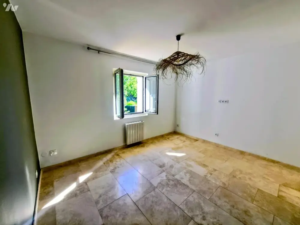 Draguignan (96) - Vente villa 5 pièces 160 m² - 525 000 € 