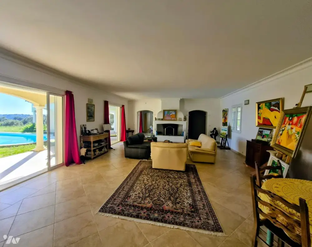 Draguignan (102) - Vente villa 7 pièces 260 m² - 1 365 000 € 